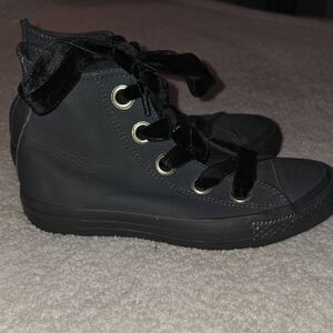 Converse Hightops